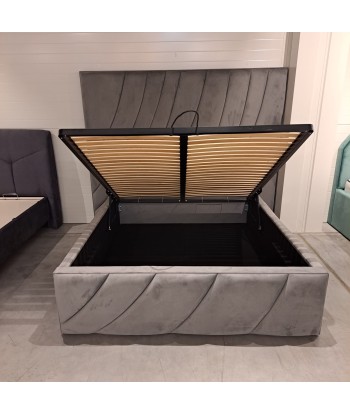 Lit rembourré en tissu, Cadre de lit pliant avec espace de rangement, Belleza Gris de pas cher