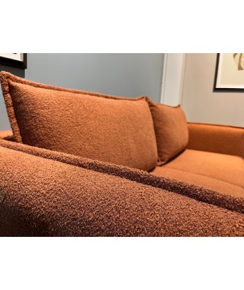 Canapé Extensible, 3 Places, Coffre de Rangement, Tapissé de Tissu, Coussins Inclus, Amalia, Brique, L232xH105xH90 cm à prix réduit toute l'année