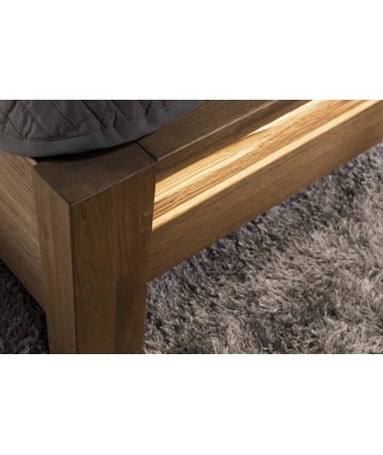 Lit en placage et aggloméré, recouvert de tissu Gris Velvet / Rustic Oak ou a consommer sur place